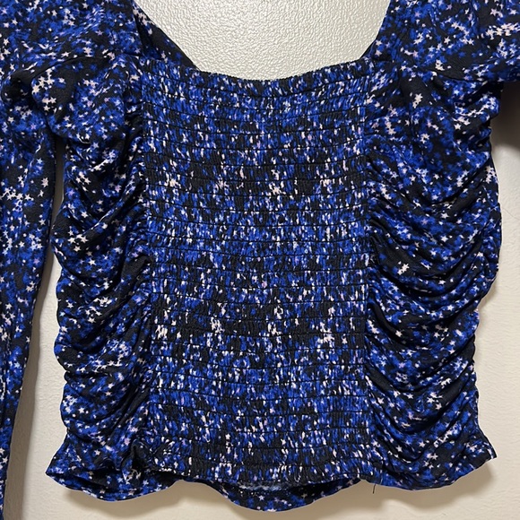 URBAN OUTFITTERS Juliana Crepe Blue Star Ruched Stretchy Crop Top NWOT Sz Medium - Picture 6 of 7